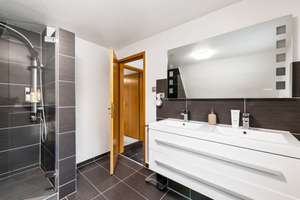 Property thumbnail 14