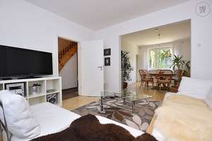 Modern möbliertes Haus in Stuttgart Bad Cannstatt – Die vollständige Adresse der Immobilie erhältst du vom Anbieter., 70376 Altenburg, Stuttgart – Vorschaubild 10