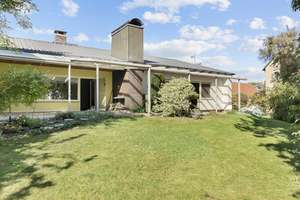 Charmanter Bungalow mit zwei Garagen auf großzügigem Grundstück – Brückenweg 6, 85051 Münchener Straße, Ingolstadt – Vorschaubild 22