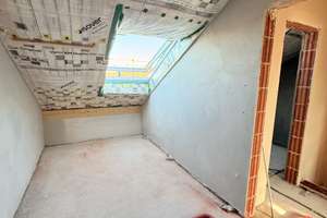- RESERVIERT - NEUBAU-Reihenmittelhaus mit sehr guter Ausstattung in Großkarolinenfeld! – Die vollständige Adresse der Immobilie erhältst du vom Anbieter., 83109 Großkarolinenfeld – Vorschaubild 13