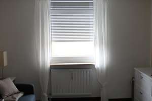Zuhause mit vier Zimmern und Balkon in München Aubing – Die vollständige Adresse der Immobilie erhältst du vom Anbieter., 81243 Aubing-Süd, München – Vorschaubild 3