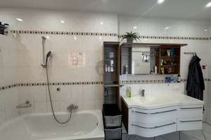 CHARMANTES EINFAMILIENHAUS - 5 ZIMMER, GROßER GARTEN & 50 m² TERRASSE – 65931 Sindlingen, Frankfurt am Main – Vorschaubild 15