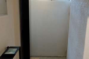 Helle 2-Zimmer Wohnung in Berlin-Neukölln ab sofort bis Anfang Mai – Die vollständige Adresse der Immobilie erhältst du vom Anbieter., 12049 Neukölln (Ortsteil), Berlin – Vorschaubild 2