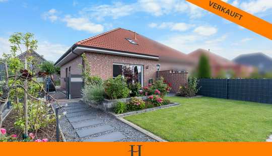 Bild von Energieeffizient wohnen unweit der Küste: Top-modernisierte Doppelhaushälfte