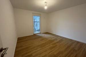 Großzügige 3-Zimmer-Wohnung mit Terrasse – Von-Hünefeld-Straße 8, 89231 Neu-Ulm – Vorschaubild 5