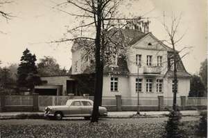 Repräsentative Stadtvilla auf weitläufigem Grundstück im Berliner Südwesten – Die vollständige Adresse der Immobilie erhältst du vom Anbieter., 12247 Lankwitz, Berlin – Vorschaubild 31