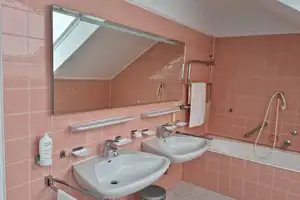 Komfortables Wohnhaus plus Renditeobjekt! – Bielefeld – Vorschaubild 20