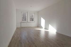 Lichtdurchflutete  3- Zimmerwohnung in Dresden Strehlen  zu vermieten ! – Conrad-Felixmüller-Straße 8, 1219 Strehlen, Dresden – Vorschaubild 4