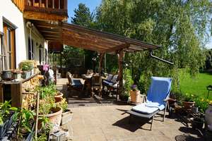 Gute Lage, guter Zustand, guter Preis, guter Kauf! Nur 4 km vom beliebten Wasserburg am Inn gelegen – Die vollständige Adresse der Immobilie erhältst du vom Anbieter., 83547 Babensham – Vorschaubild 2