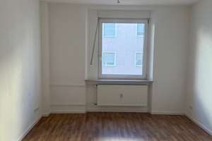 2-Zimmer-Wohnung mit kurzen Wegen in die Innenstadt – Gugelstraße 148, 90461 Gugelstraße, Nürnberg – Vorschaubild 3