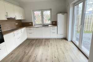 Zentrum! Junger Bungalow, KfW 55 Energie mit Garage, Kaminofen, EBK. Pflegeleichtes Grundstück… – Leer (Kreis) – Vorschaubild 14