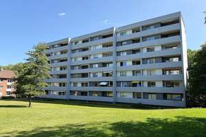 Einzug mit Aufzug in Dietrichsdorf