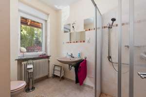 Bremerhaven - Lehe | Ein- oder Zweifamilienhaus auf parkähnlichem Grundstück mit Doppelgarage – Die vollständige Adresse der Immobilie erhältst du vom Anbieter., 27580 Speckenbüttel, Bremerhaven – Vorschaubild 19