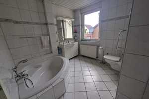 Wohnen wie im eigenen Haus: 4- Zimmer-Wohnung über 2 Etagen – Hannover (Kreis) – Vorschaubild 11