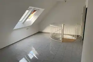 Exklusive, gepflegte 2-Zimmer-Maisonette-Wohnung mit Balkon und EBK in Fürth – Herrnstraße 87, 90763 Fürth – Vorschaubild 11