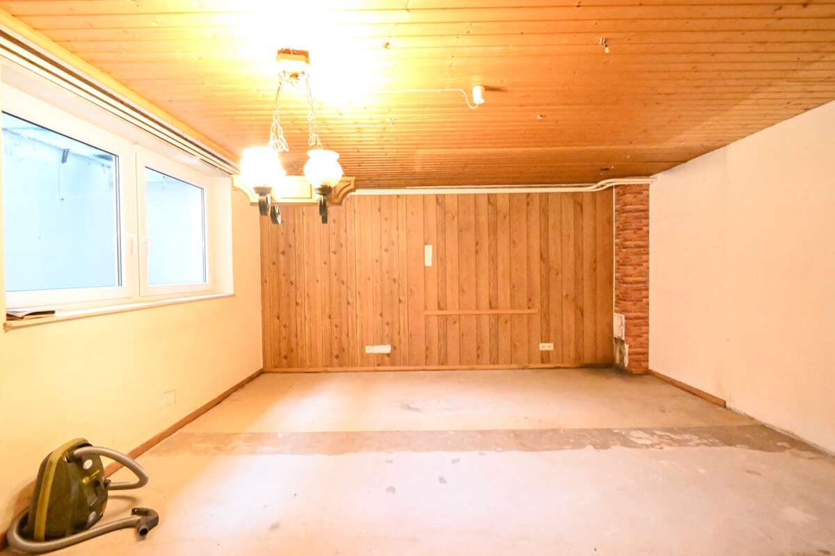 Immobilie in Dieburg - DIETZ: Reihenmittelhaus mit Garage, Keller und Garten in beliebter Lage Dieburgs! - Bild 3