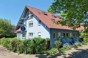 Großzügiges Einfamilienhaus mit vermieteter Maisonette-Einliegerwohnung in Karlsruhe-Grötzingen – Die vollständige Adresse der Immobilie erhältst du vom Anbieter., 76229 Grötzingen, Karlsruhe – Vorschaubild 2
