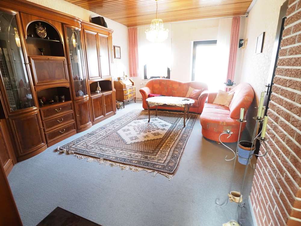 Immobilie in Marienrachdorf - Gelegenheit für die große Familie. Wohnhaus mit Potential! - Bild 2