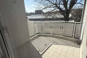 Möblierte 3-Zimmer-Wohnung mit Balkon und TG-Stellplatz – zentrale Lage am Nordostbahnhof – Die vollständige Adresse der Immobilie erhältst du vom Anbieter., 90411 Schafhof, Nürnberg – Vorschaubild 4