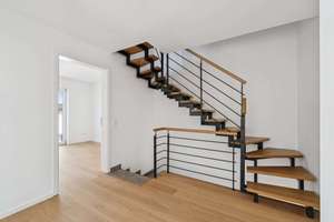 Exklusives Neubau-Domizil mit Einfamilienhaus-Flair | 6 Zimmer | Garten | Garage – Die vollständige Adresse der Immobilie erhältst du vom Anbieter., 81249 Lochhausen, München – Vorschaubild 6