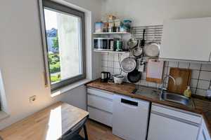 Helle 2-Zimmer-Wohnung mit Loggia, großem Kellerraum und Tiefgaragenstellplatz in zentraler Lage – Bielefeld – Vorschaubild 11