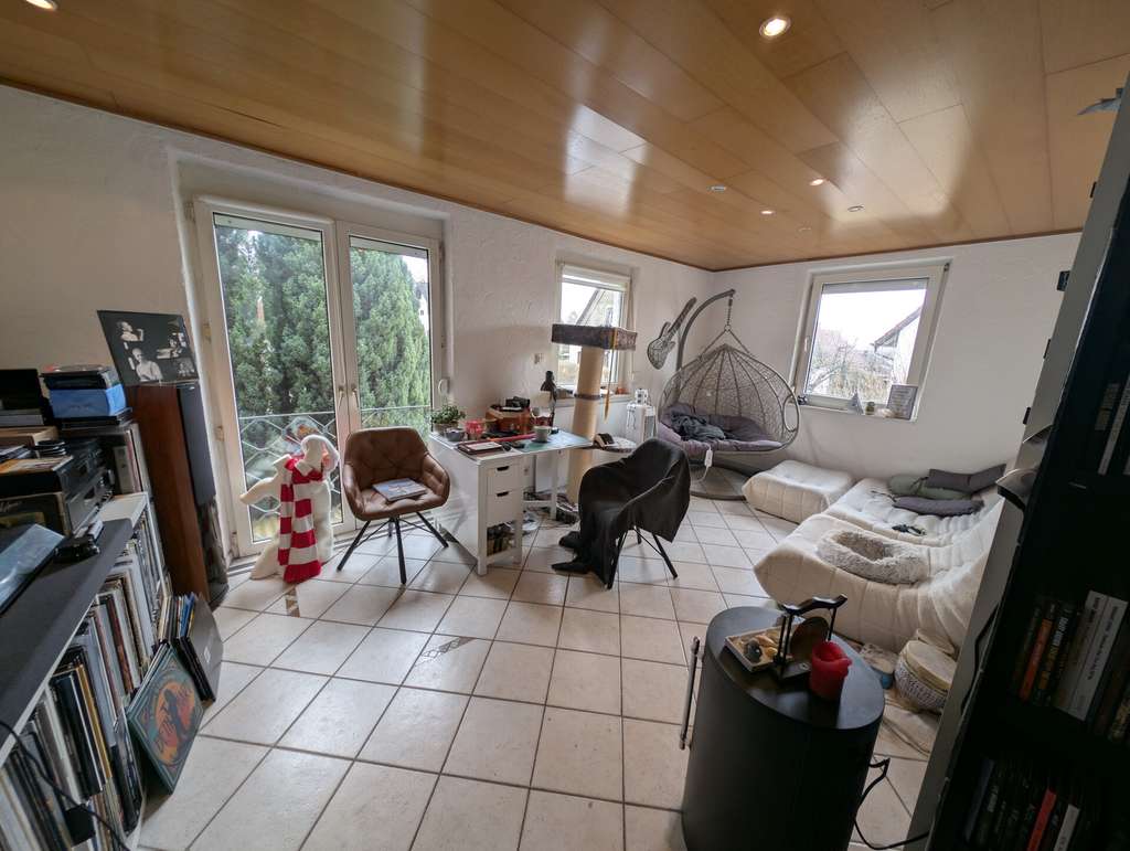 Immobilie in Böblingen - 2-Familienhaus auf großem Erbpachtgrundstück - Bild 2