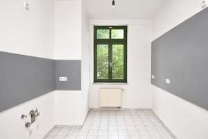 Neuer Fußboden möglich: helle 3-Zimmerwohnung mit Gäste-WC, Dusche + Wanne! – Klarastraße 35, 9131 Hilbersdorf, Chemnitz – Vorschaubild 5