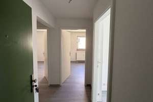 Frisch renovierte 3-Zimmer-Wohnung in Salzgitter-Thiede – einziehen und wohlfühlen! – 38239 Thiede, Salzgitter – Vorschaubild 4