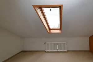 Familienfreundliche Haushälfte mit schönem Garten – Die vollständige Adresse der Immobilie erhältst du vom Anbieter., 50859 Widdersdorf, Köln – Vorschaubild 12