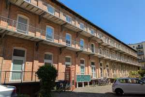 1-Zi-Appartement mit Pantryküche, Duschbad und PVC-Boden in der südl. Innenstadt – Bernhardystraße 22a, 6110 Halle (Saale) – Vorschaubild 1