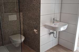 Großes Zweifamilienhaus mit Einliegerwohnung - auch als Einfamilienhaus nutzbar! Wintergarten, GA – 60437 Nieder-Eschbach, Frankfurt am Main – Vorschaubild 29