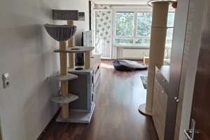 Lichtdurchflutete 3 Zimmer Wohnung mit Loggia, weißem Bad und Einbauküche im 4. OG in Bochum-Höntrop – Carl-Bosch-Straße 16, 44869 Höntrop, Bochum – Vorschaubild 3