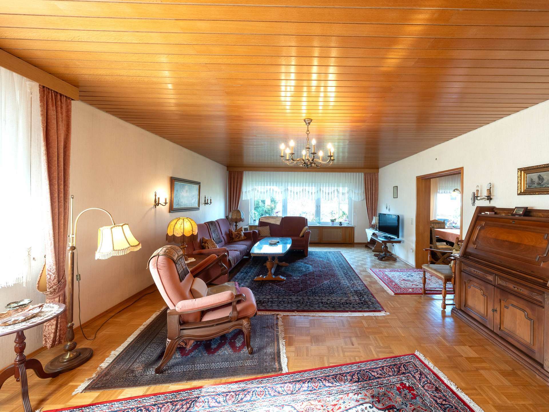 Immobilie in Rauenberg - Großzügiges, gepflegtes Einfamilienhaus mit Garten und Garage in Rauenberg-Malschenberg - Bild 3