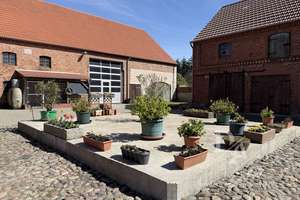 Mehr Platz für Ihre Zukunft - Vierseitenhof mit 10.000m² Grundstück
