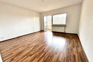 Zentrale 2 ZKB Wohnung mit Balkon in der Innenstadt Mannheims. – Mannheim – Vorschaubild 2