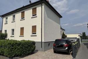 Charmantes Einfamilienhaus mit gepflegtem Garten in bester Lage – Die vollständige Adresse der Immobilie erhältst du vom Anbieter., 64546 Mörfelden-Walldorf – Vorschaubild 1