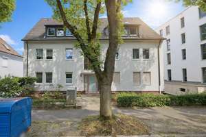 Großzügige DG-Wohnung