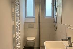 Charmante 3-Zimmer-Wohnung in saniertem Altbau – modern & gemütlich mit großem Garten – Die vollständige Adresse der Immobilie erhältst du vom Anbieter., 22047 Tonndorf, Hamburg – Vorschaubild 2