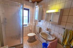 Attraktives Einfamilienhaus mit viel Potential, mit Garage und Terrasse in Saarbrücken-Bischmisheim – Die vollständige Adresse der Immobilie erhältst du vom Anbieter., 66132 Bischmisheim, Saarbrücken – Vorschaubild 14