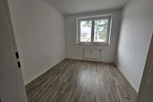 Zuhause ist: charmant und hell: 3-Zimmer-Wohnung - ideale Lage – Weserstraße 236, 27572 Fischereihafen, Bremerhaven – Vorschaubild 7