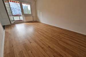 1-Zimmer-Wohnung mit Balkon und Einbauküche – Ringstraße 91, 4209 Grünau-Mitte, Leipzig – Vorschaubild 3