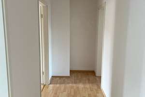 * Wohnung am Schillerplatz mit EBK, Bett, Sofa und Schrank  - ID 6165 * – Loschwitzer Straße  54, 1309 Blasewitz (Stadtteil), Dresden – Vorschaubild 7
