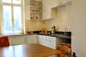 Repräsentative Altbauwohnung nahe KaDeWe – ruhige Seitenflügellage in Berlin-Schöneberg – Ansbacher Str. 60, 10777 Schöneberg, Berlin – Vorschaubild 4