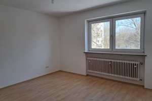 Fürstenried West - U3 und Forstenrieder Park – Allgäuer Strasse 103, 81475 München – Vorschaubild 4