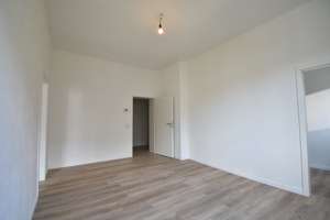 Frisch renoviert! Zentrale 2-Zi-Whg zu vermieten – Worringer Straße 77, 40211 Stadtmitte, Düsseldorf – Vorschaubild 4