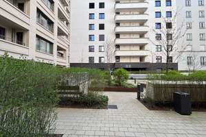 Über den Dächern von Frankfurt: Moderne 1-Zimmer-Wohnung mit einzigartigem Balkon – Ferdinand-Happ-Straße 25, 60314 Ostend, Frankfurt am Main – Vorschaubild 7