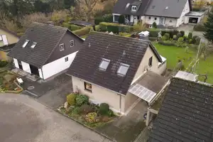 Solides Einfamilienhaus in Bestlage von Leopoldshöhe – Lippe (Kreis) – Vorschaubild 2