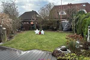 Mehr Raum als gedacht – Doppelhaushälfte mit 2 Carports, ausgebautem Spitzboden & Südwestterrasse – Die vollständige Adresse der Immobilie erhältst du vom Anbieter., 38300 Wolfenbüttel – Vorschaubild 3