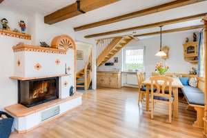 Großzügiges und möbliertes Haus mit großem Garten, Kamin und Sauna in Garching – 85748 Garching bei München – Vorschaubild 1