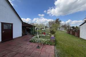 Preisreduktion!
Gepflegtes Zweifamilienhaus mit großem Garten und Garage – Die vollständige Adresse der Immobilie erhältst du vom Anbieter., 28777 Rekum, Bremen – Vorschaubild 18